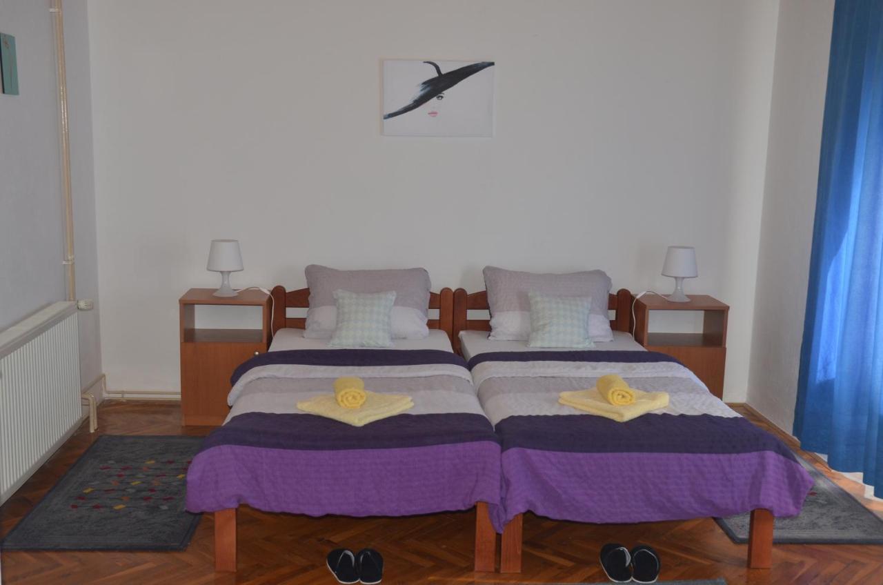 Rooms Mila Rezovac Buitenkant foto